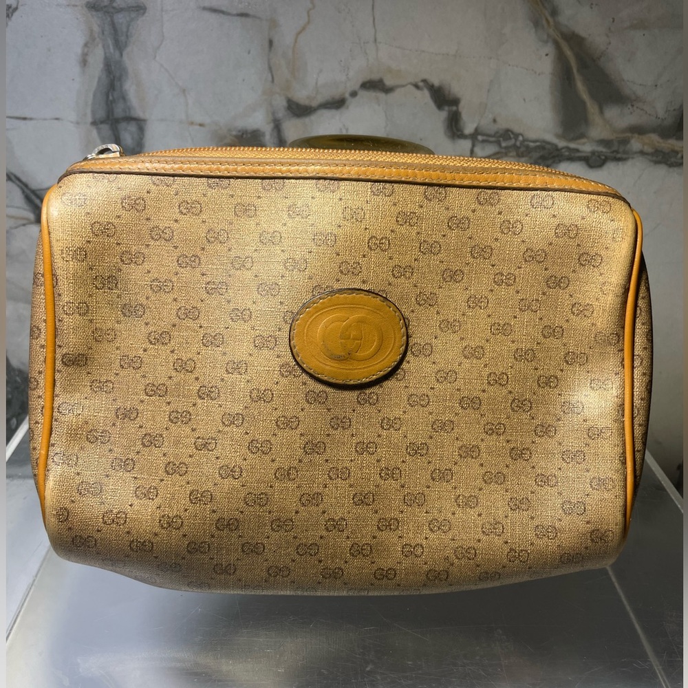 Vitage GUCCI clutch bag